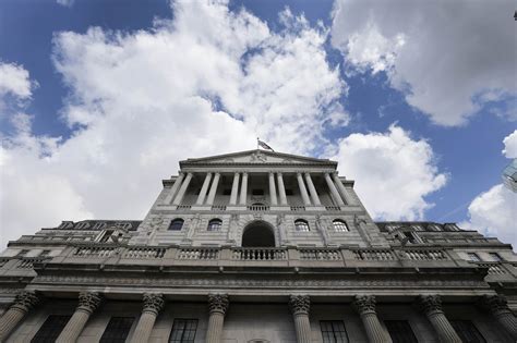 UK inflation fell unexpectedly in August. That makes it unclear what the Bank of England will do